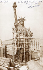 Old photo of the Statue of Liberty in Construction